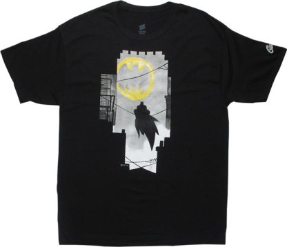 Batman Alley View T-Shirt